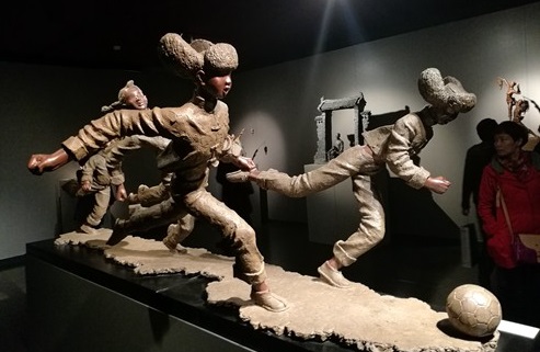 “飛翔的夢(mèng)”章華雕塑作品展在北京國(guó)家大劇院開(kāi)幕